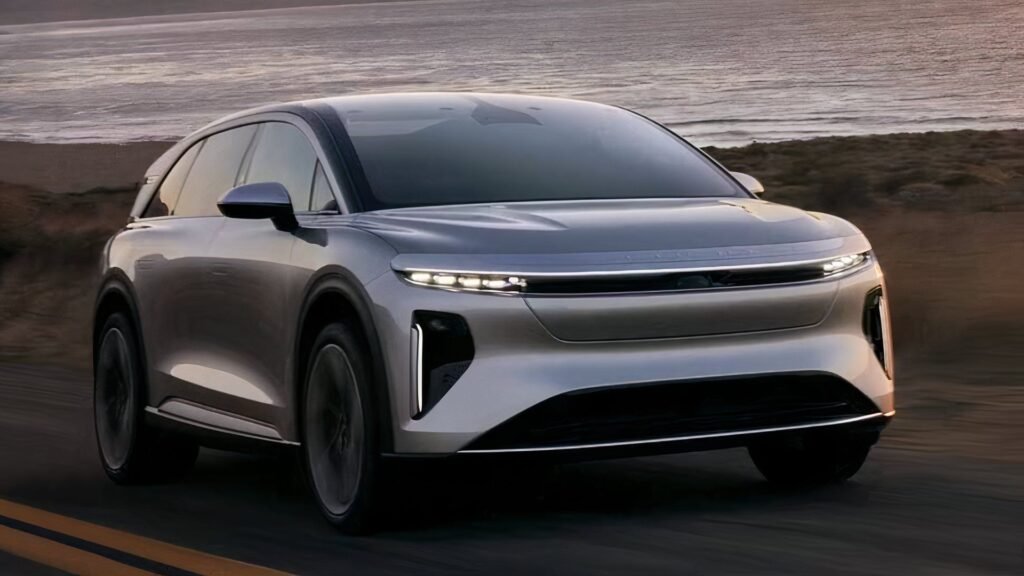 2026 Lucid Gravity Grand Touring Review: A Shape-Shifting Electric Benchmark