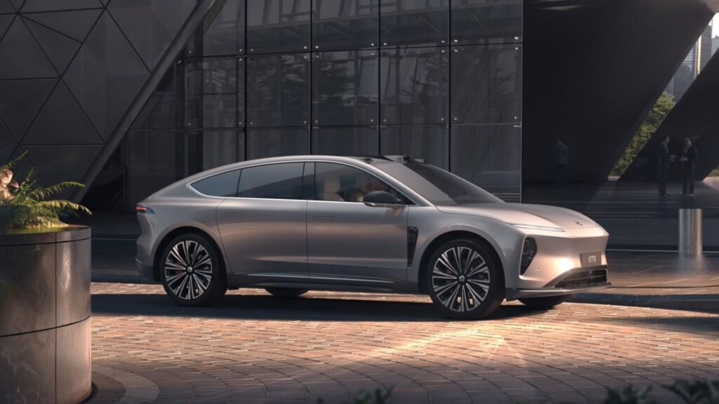NIO ET9 Review: China’s Electric Flagship Takes On the S-Class