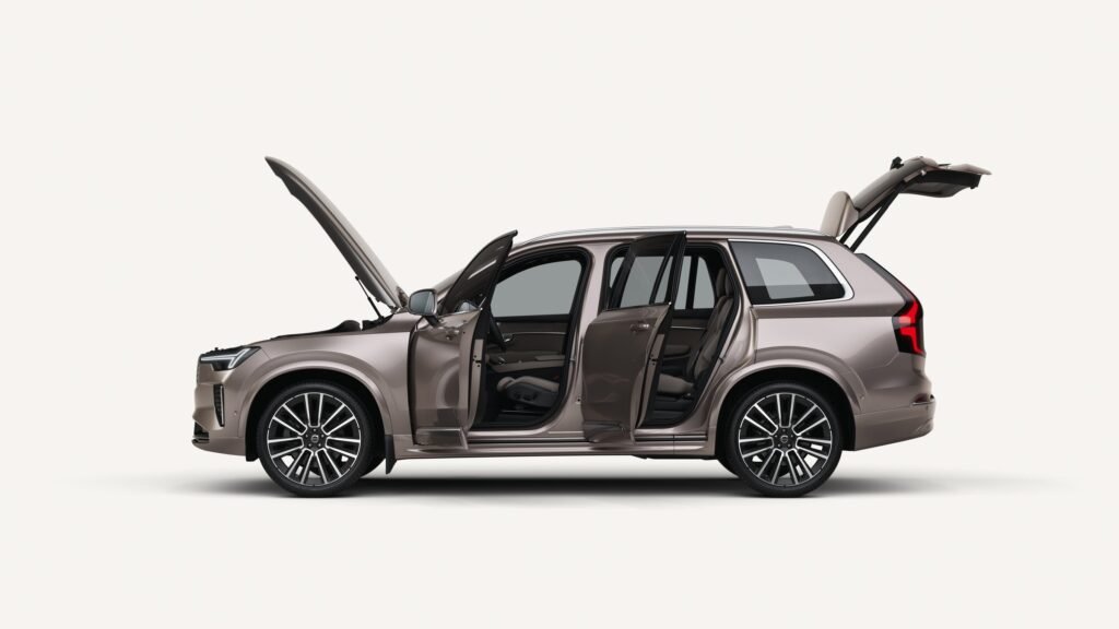 2026 Volvo XC90 Review: The Scandinavian Luxury SUV That Refuses to Die